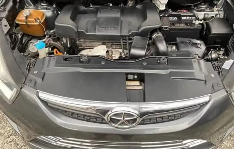 تعمیرخودرو جک در تعمیرگاه خودروی پایتخت